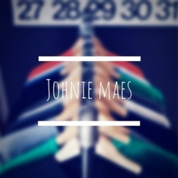 Meet your Posher, Melanie - Picture 1 of 1